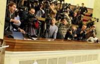 Нардепы обещают не превращать работу парламентских журналистов в шоу «За стеклом»